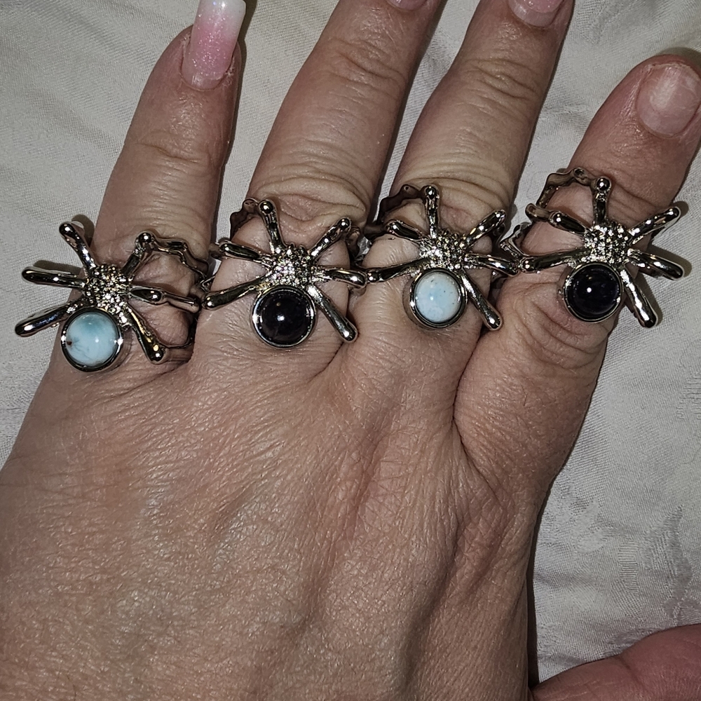4 adjustable Spider Rings! 2x Amethyst; 2x Larimar. Price per each! New!